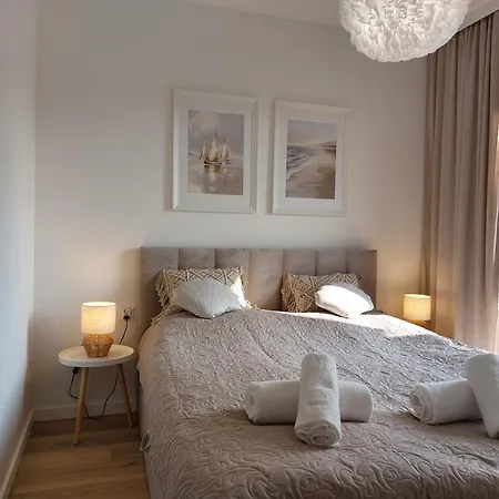Apartament Flatbook Apartament Jantar Resort z Parkingiem, Placem Zabaw, Strefą Sportową i Wiatą Grillową *